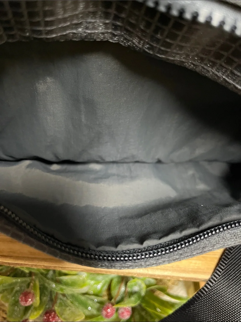 Men’s Awala Crossbody The All-Day Messenger Bag